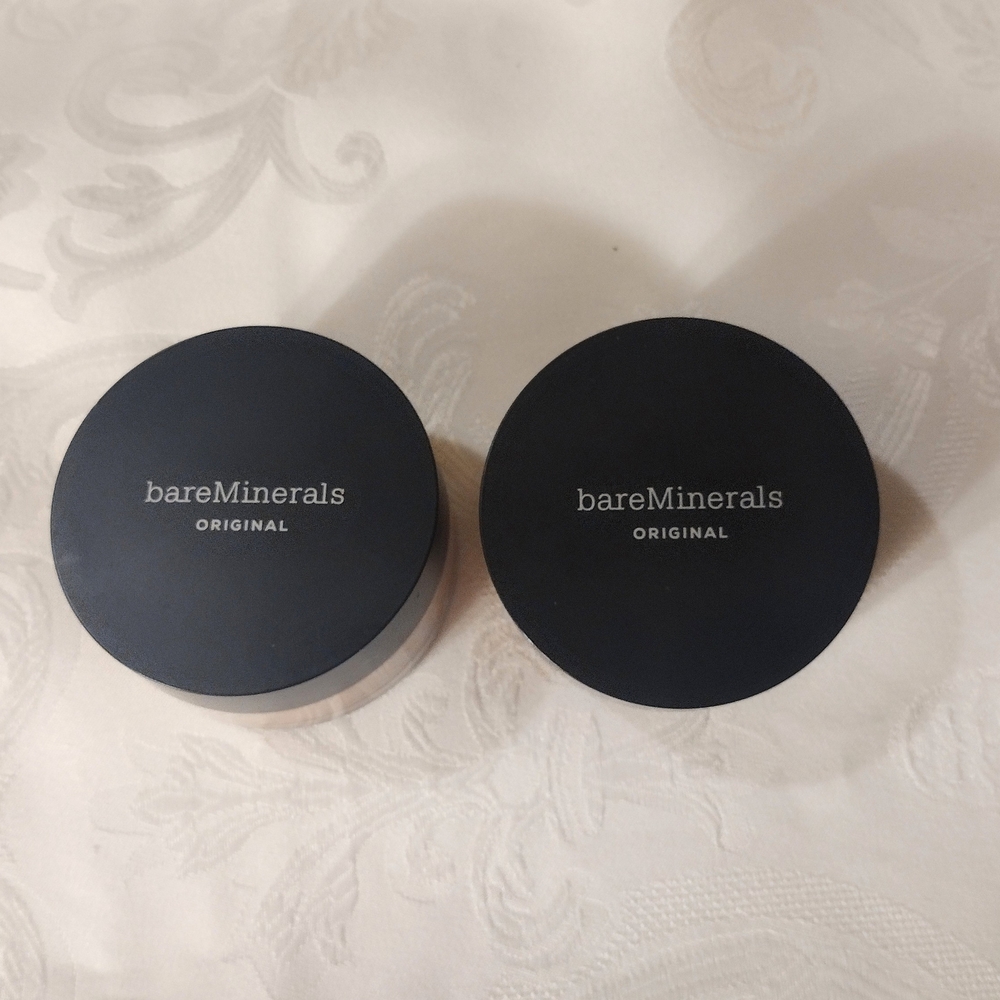 bareMinerals Warm Deep 27 Foundation